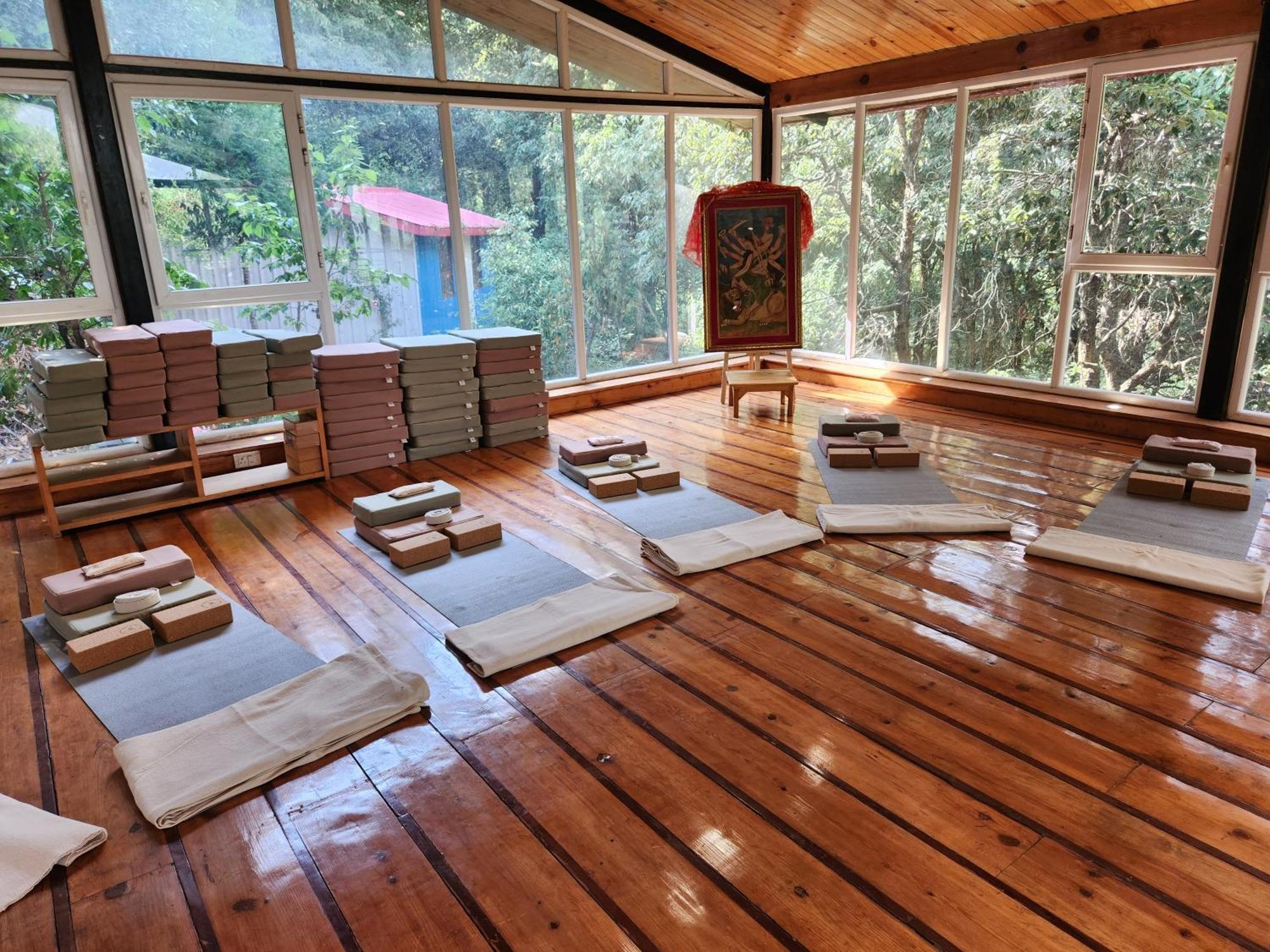 Dunagiri Retreat Dwarahat Exterior photo