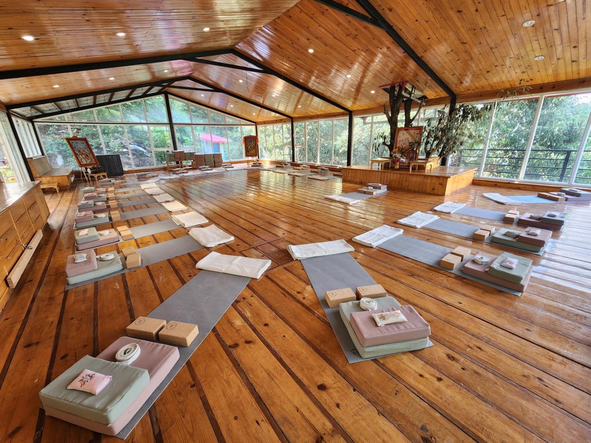 Dunagiri Retreat Dwarahat Exterior photo