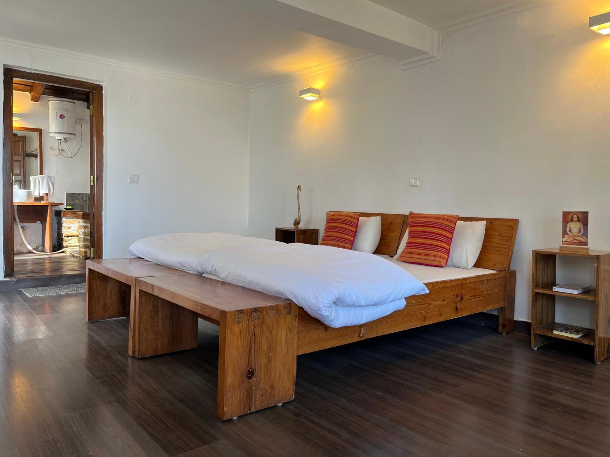 Dunagiri Retreat Dwarahat Exterior photo