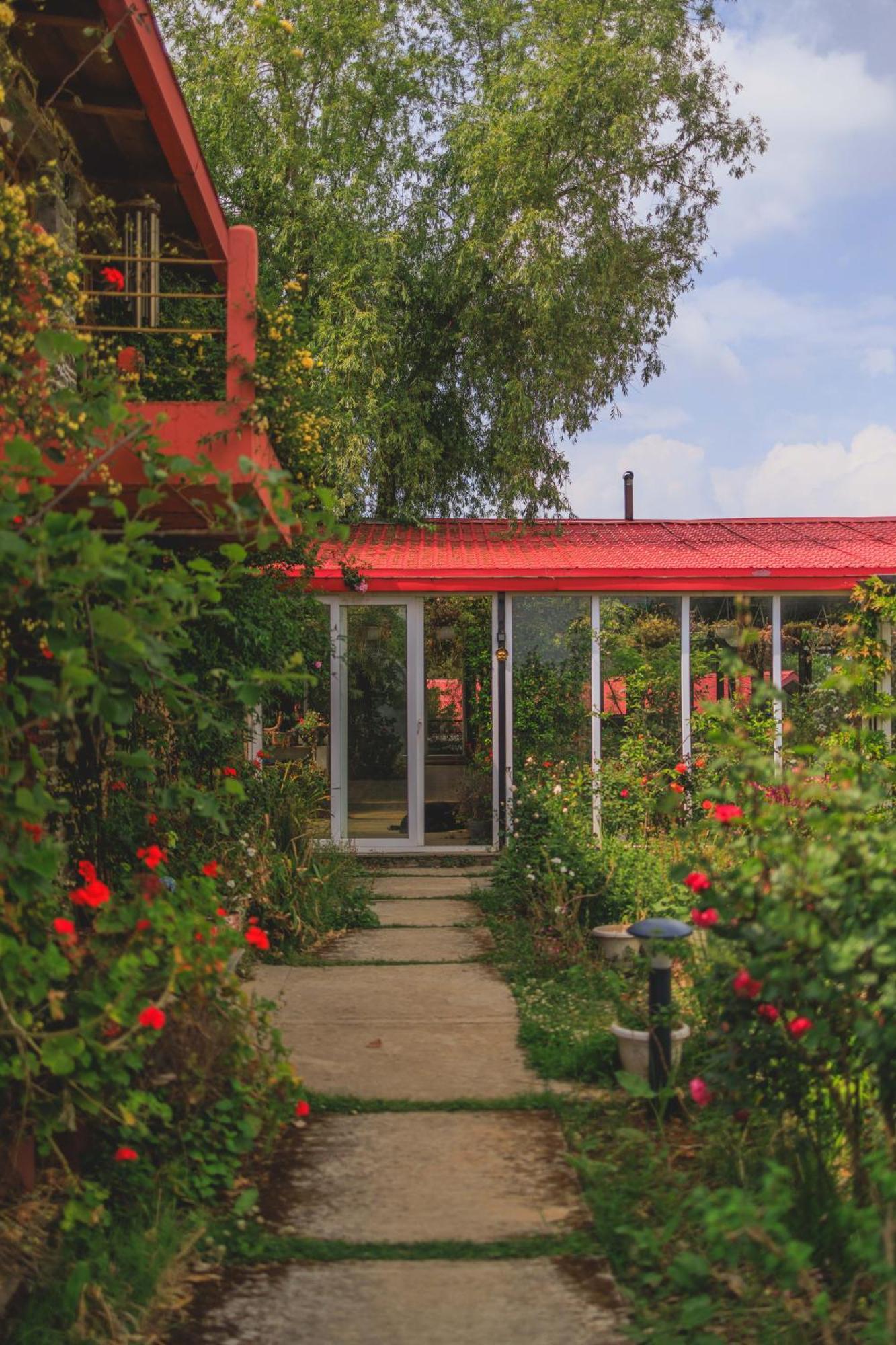 Dunagiri Retreat Dwarahat Exterior photo